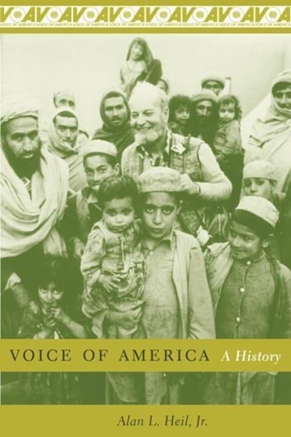 Voice of America: A History baixar o livro de graça
