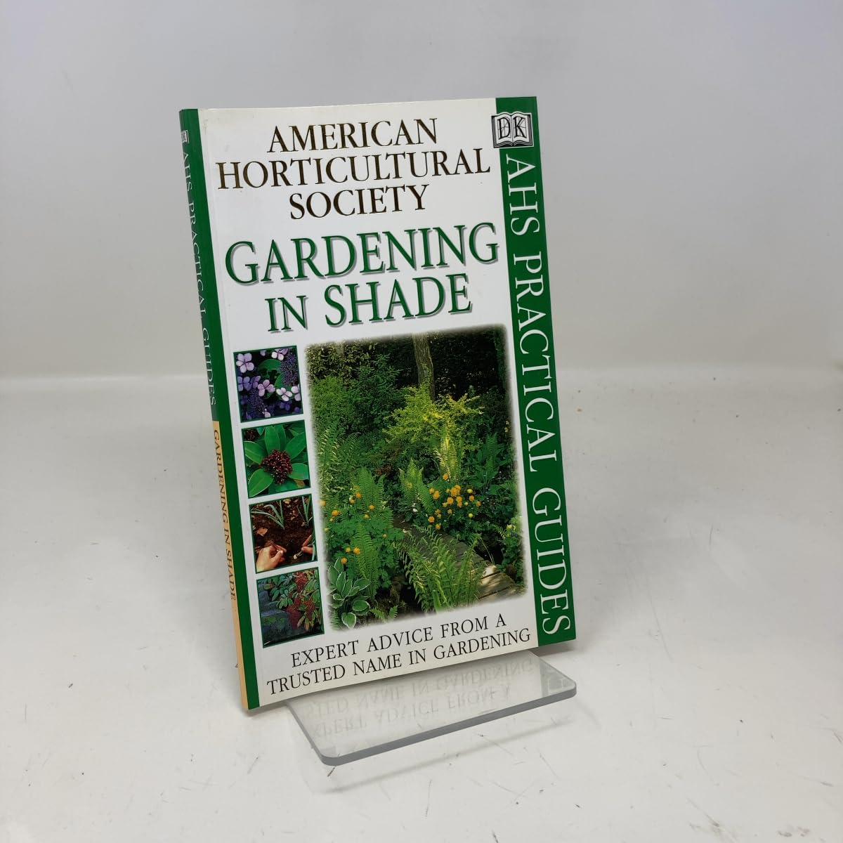 ler totalmente Gardening in Shade