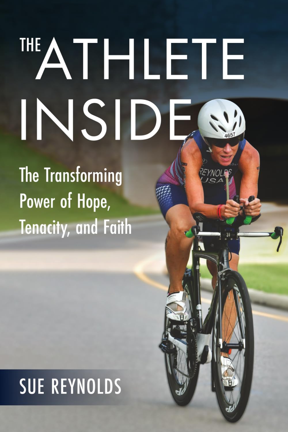 ler totalmente The Athlete Inside: The Transforming Power of Hope, Tenacity, and Faith