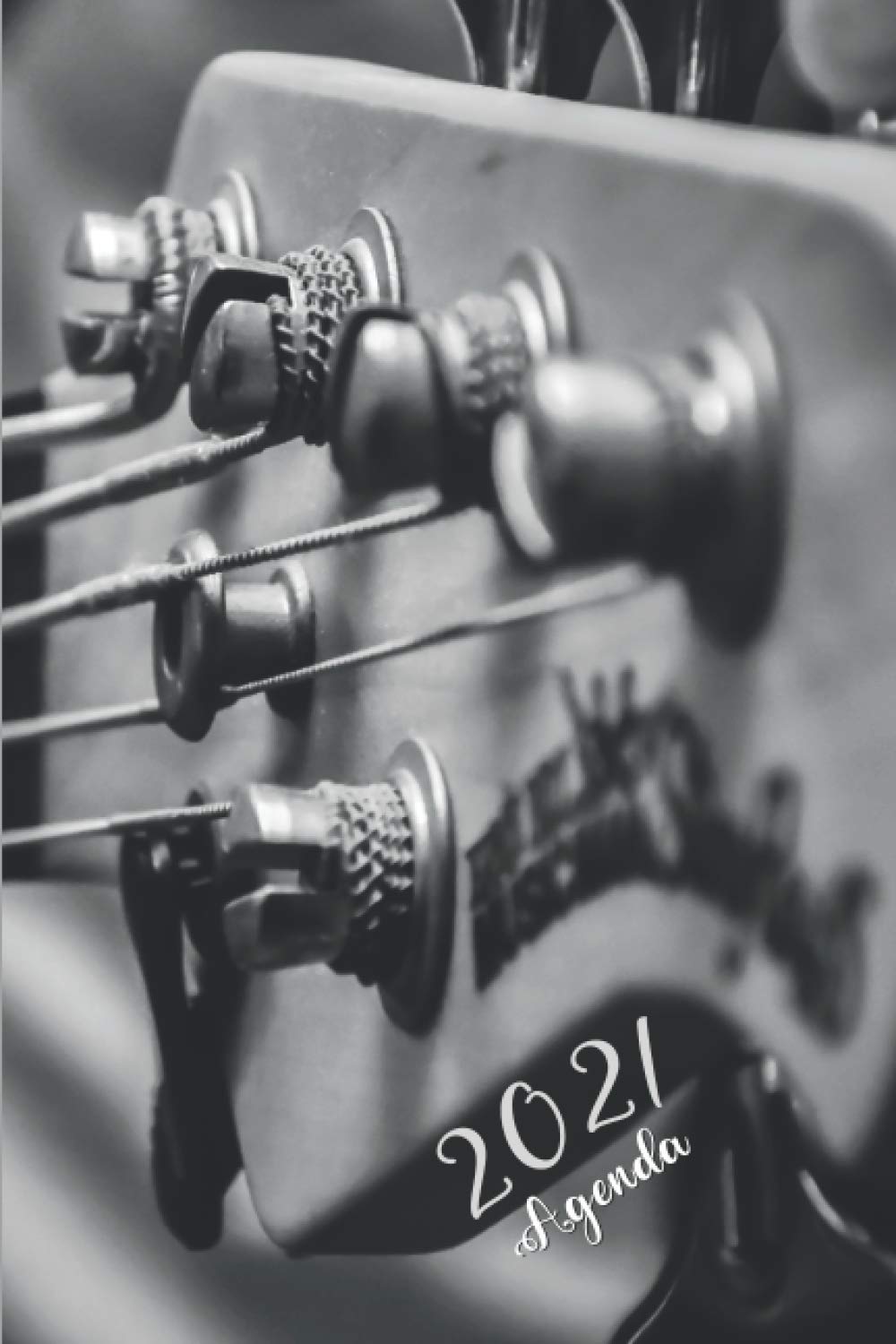Agenda 2021: Semainier annuel format A5 (15,24 x 22,86cm) | Semainier de janvier à décembre pratique | De l'espace pour noter vos projets, vos... guitare noir et blanc (French Edition) baixar o livro de graça