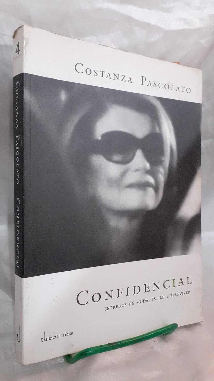 Confidencial - Segredos De Moda, Estilo E Bem-Viver baixar livro de graça