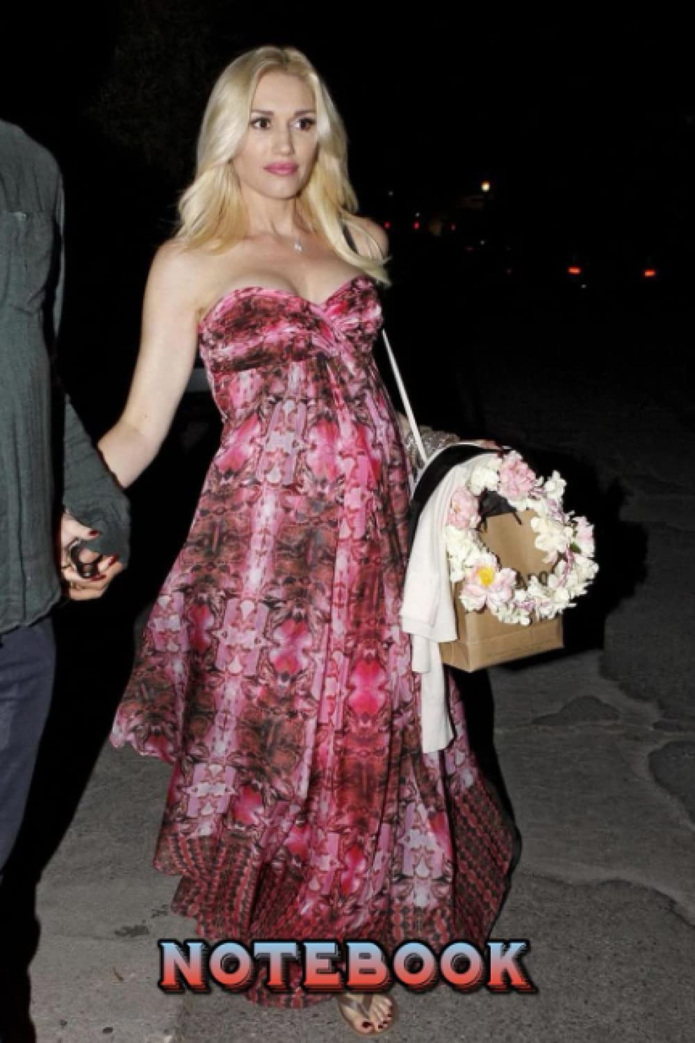 capítulo por capítulo baixar Notebook: Gwen Stefani Lined Notebook Journal, 100 Pages - Thankgiving Notebook Writing Journal #200