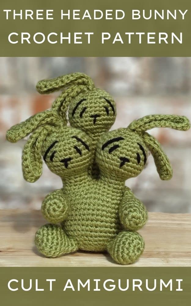Three Headed Bunny Rabbit: Cult Amigurumi Pattern (English Edition) baixar livro de graça