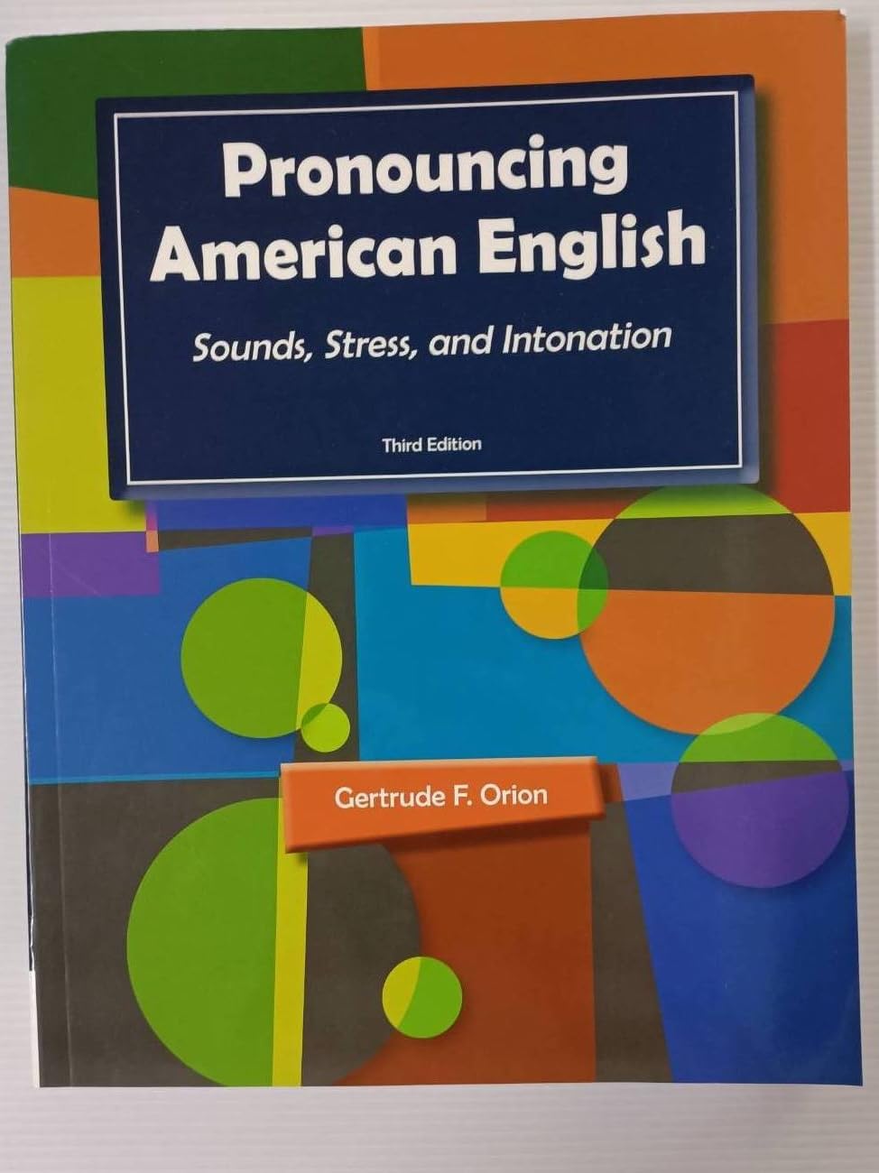 Pronouncing American English: Sounds, Stress, and Intonation baixar o livro de graça