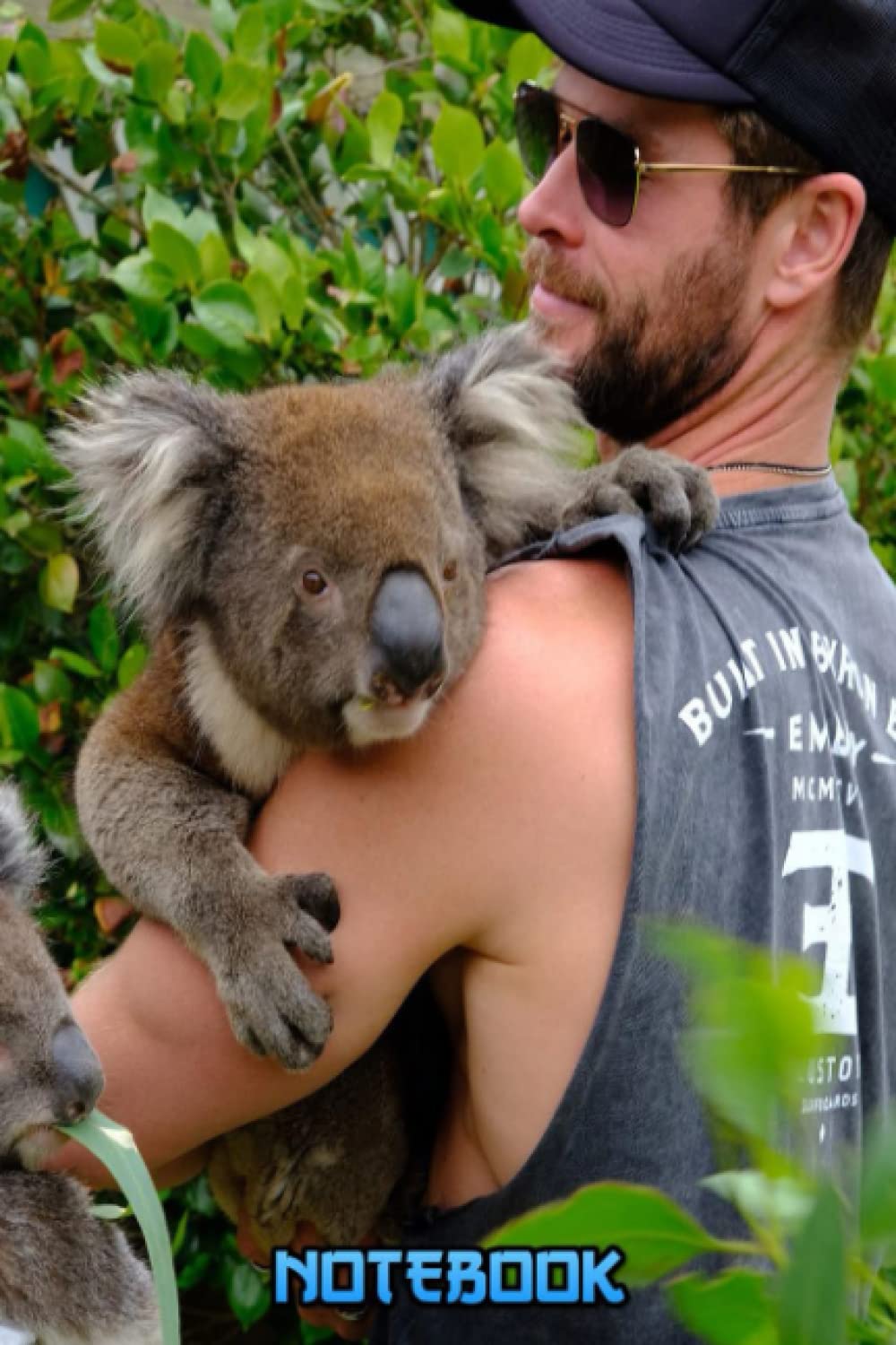 ler totalmente Notebook: Chris Hemsworth Notebook For Fan, Boys, Girls, Great Gift, Thankgiving Notebook, Office Supplies #585