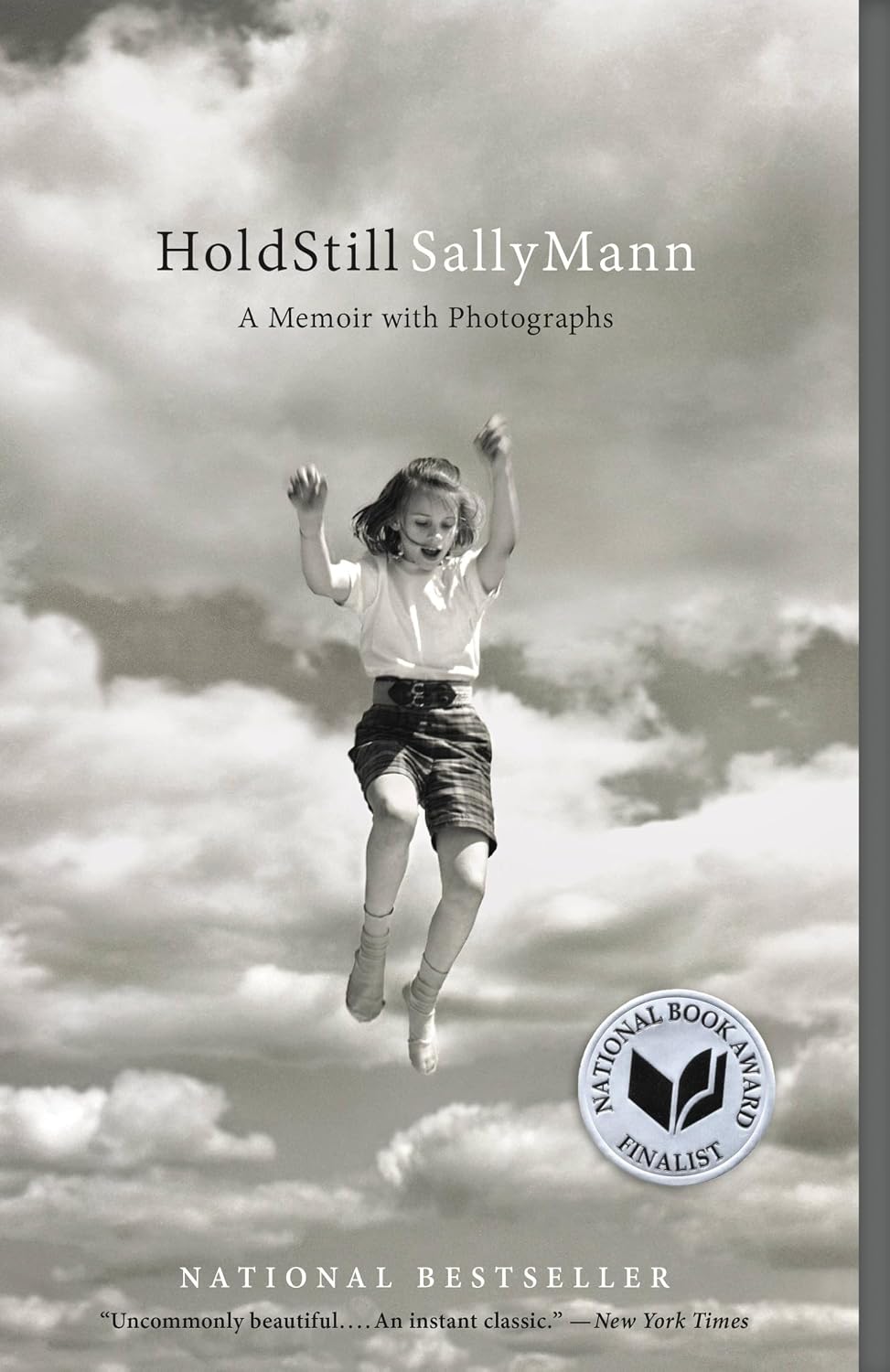 Hold Still: A Memoir with Photographs baixar o livro de graça