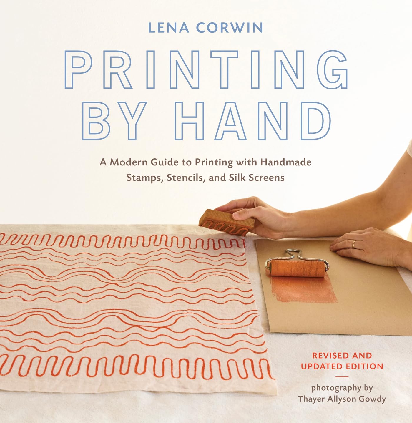 Printing by Hand: A Modern Guide to Printing with Handmade Stamps, Stencils, and Silk Screens (English Edition) baixar livro de graça