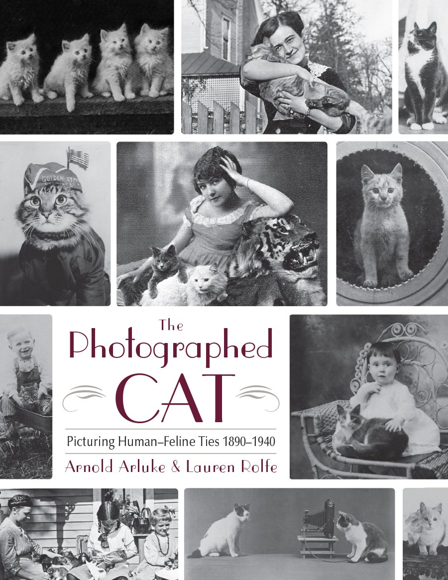 ler totalmente The Photographed Cat: Picturing Close Human-Feline Ties 1900-1940 (English Edition)