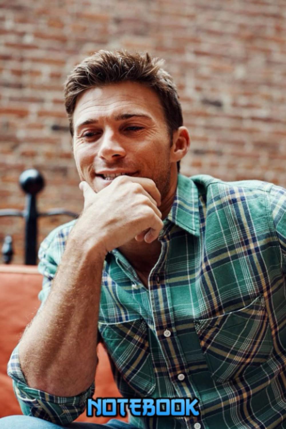 ler totalmente Notebook: Scott Eastwood Lined Notebook Journal 6 x 9" 100 Pages for School Supplies, Thankgiving Notebook Gift #282