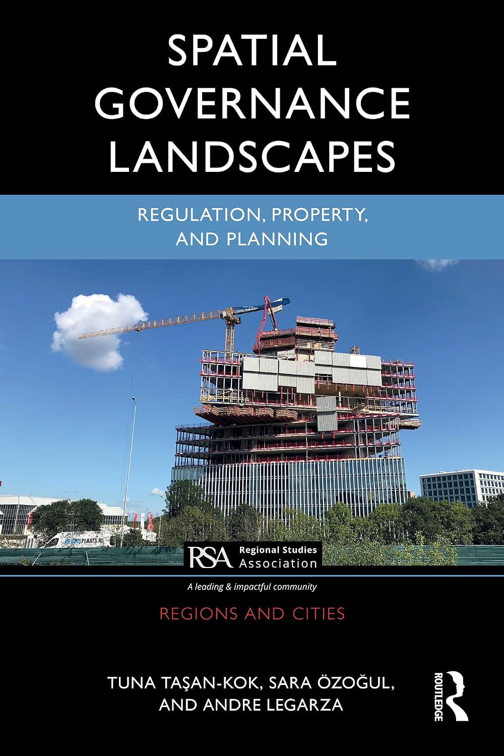 Spatial Governance Landscapes: Regulation, Property, and Planning (Regions and Cities) (English Edition) baixar livro de graça