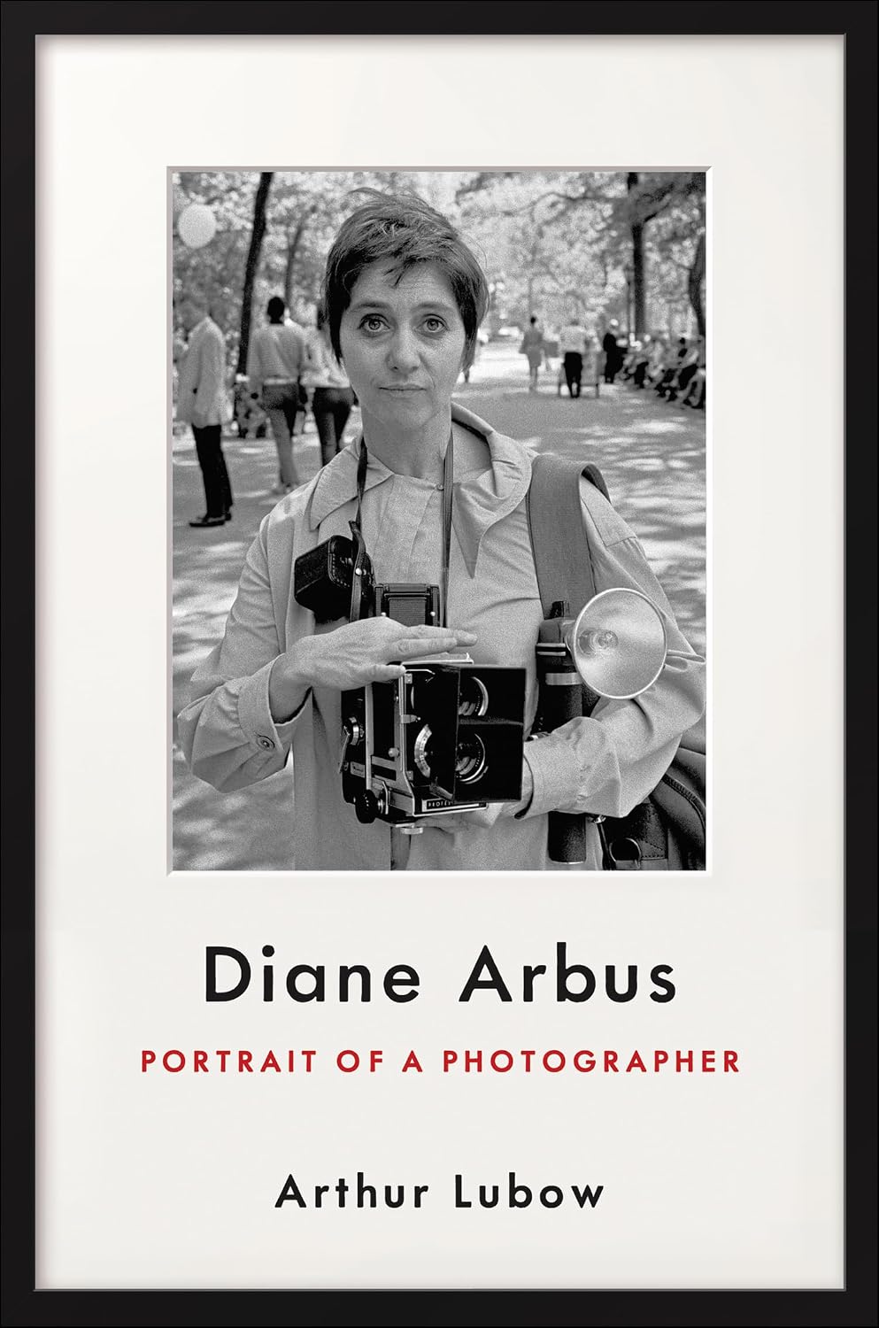ler totalmente Diane Arbus: Portrait of a Photographer (English Edition)