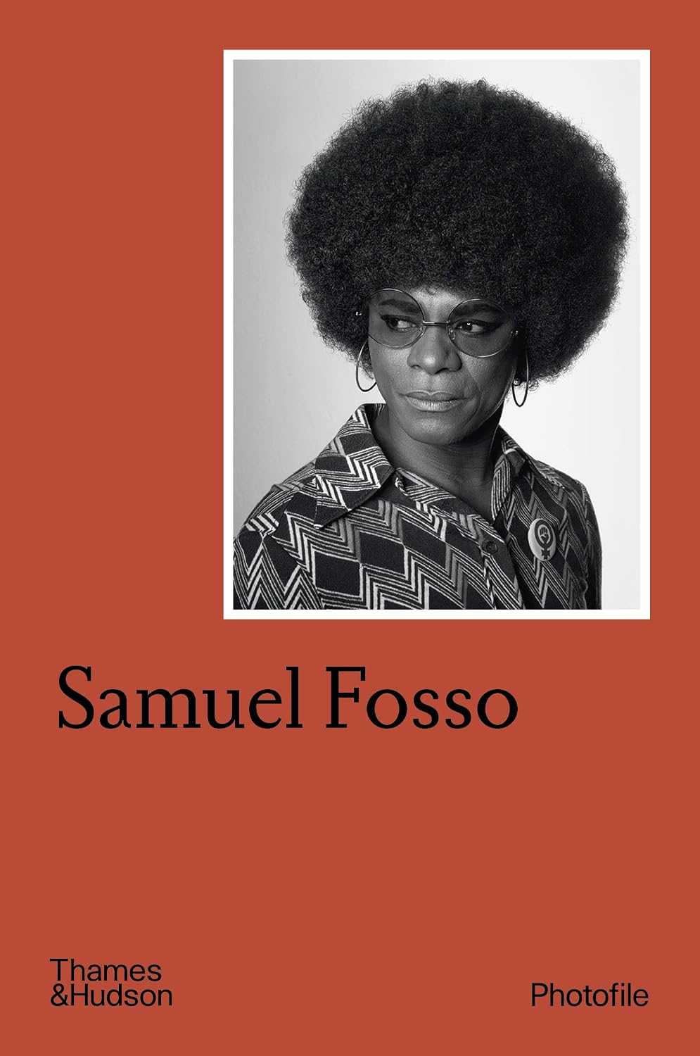 capítulo por capítulo baixar Samuel Fosso (Photofile)