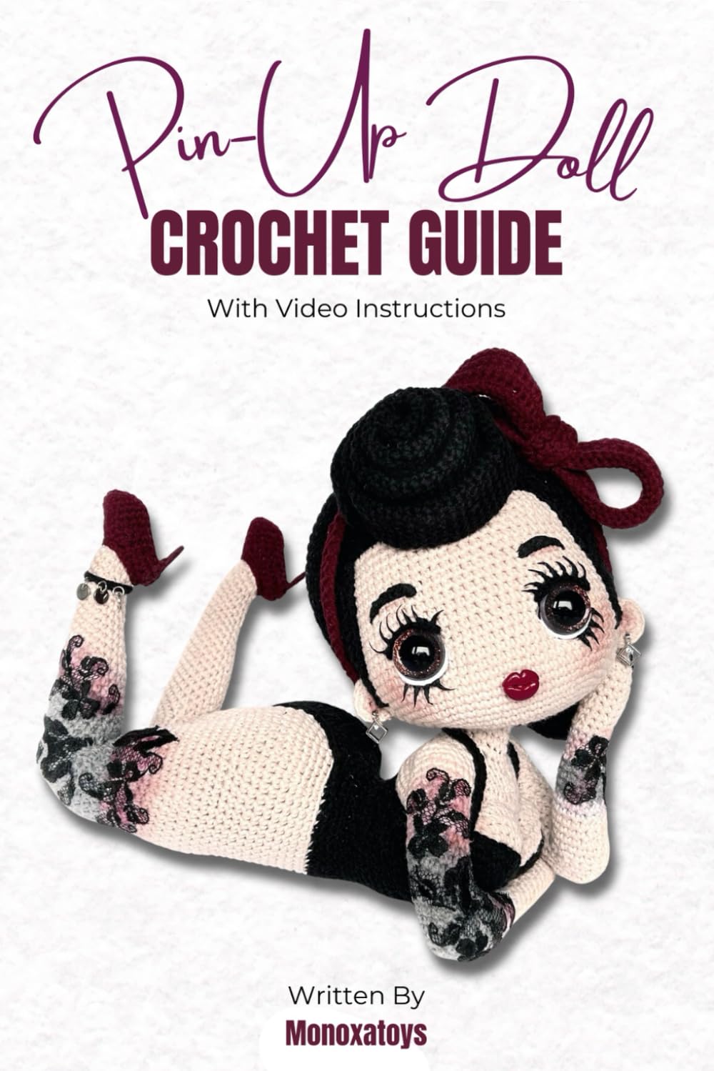 capítulo por capítulo baixar Pin-Up Doll: Crochet Guide With Video Instructions