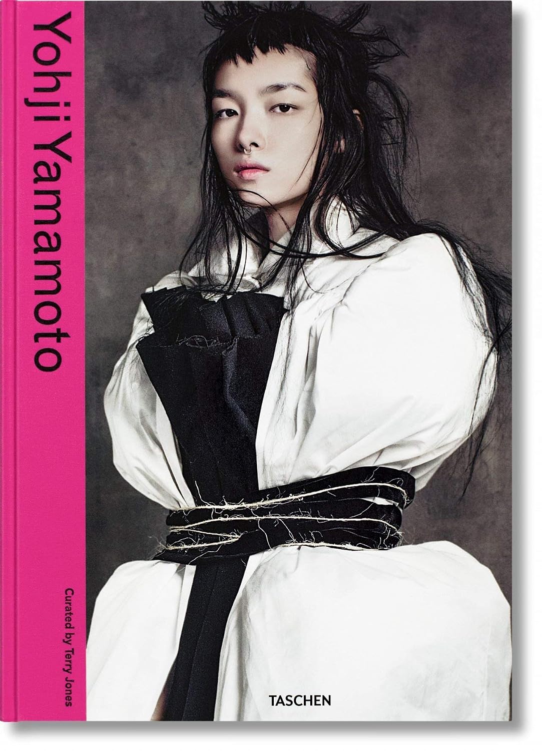 ler totalmente Yohji yamamoto