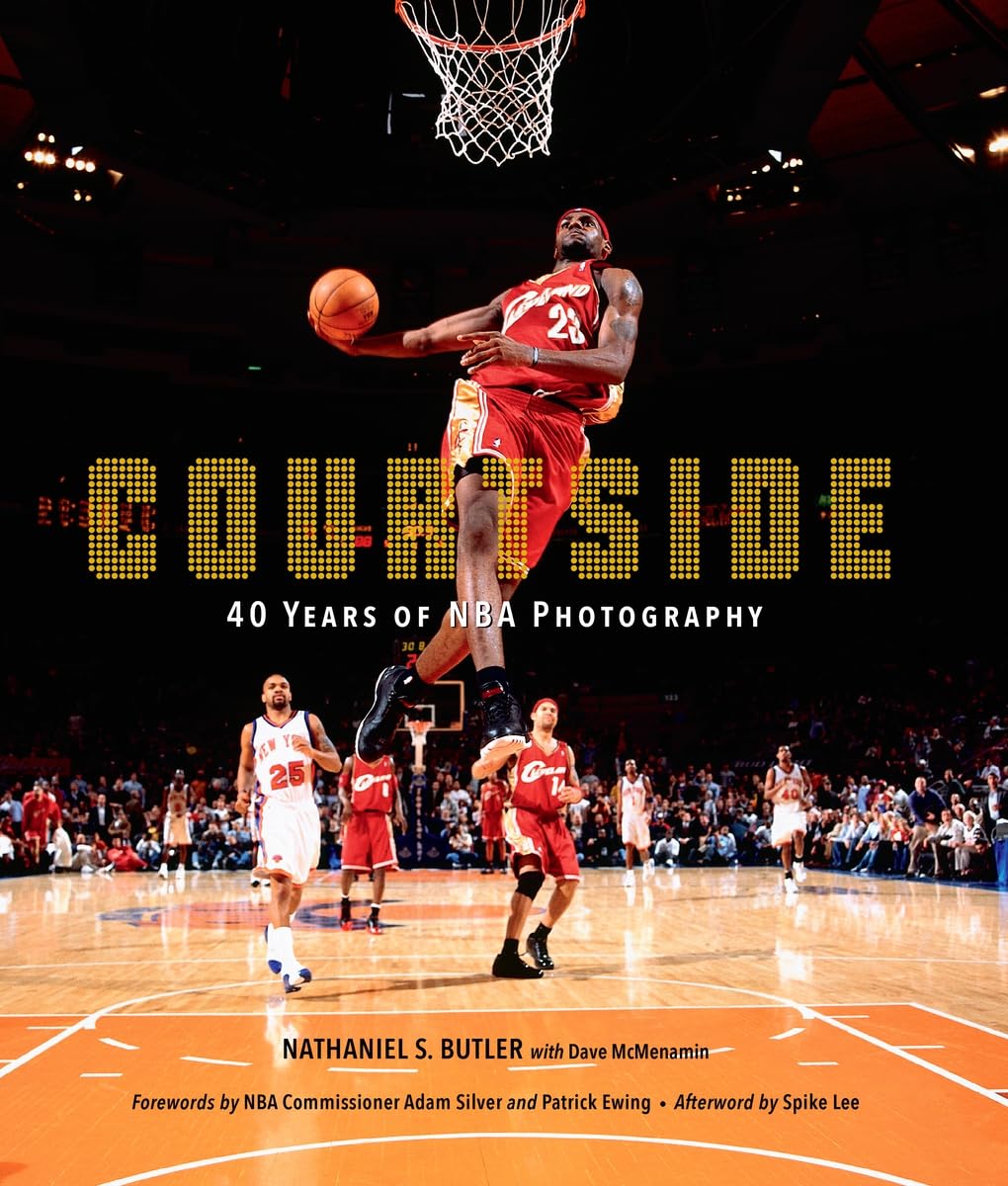 ler totalmente Courtside: 40 Years of NBA Photography