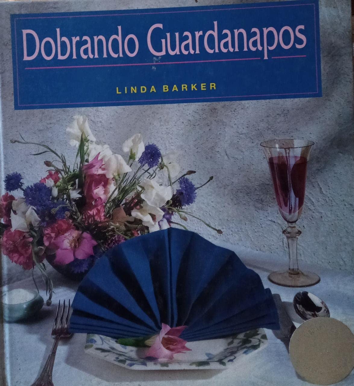 Dobrando guardanapos