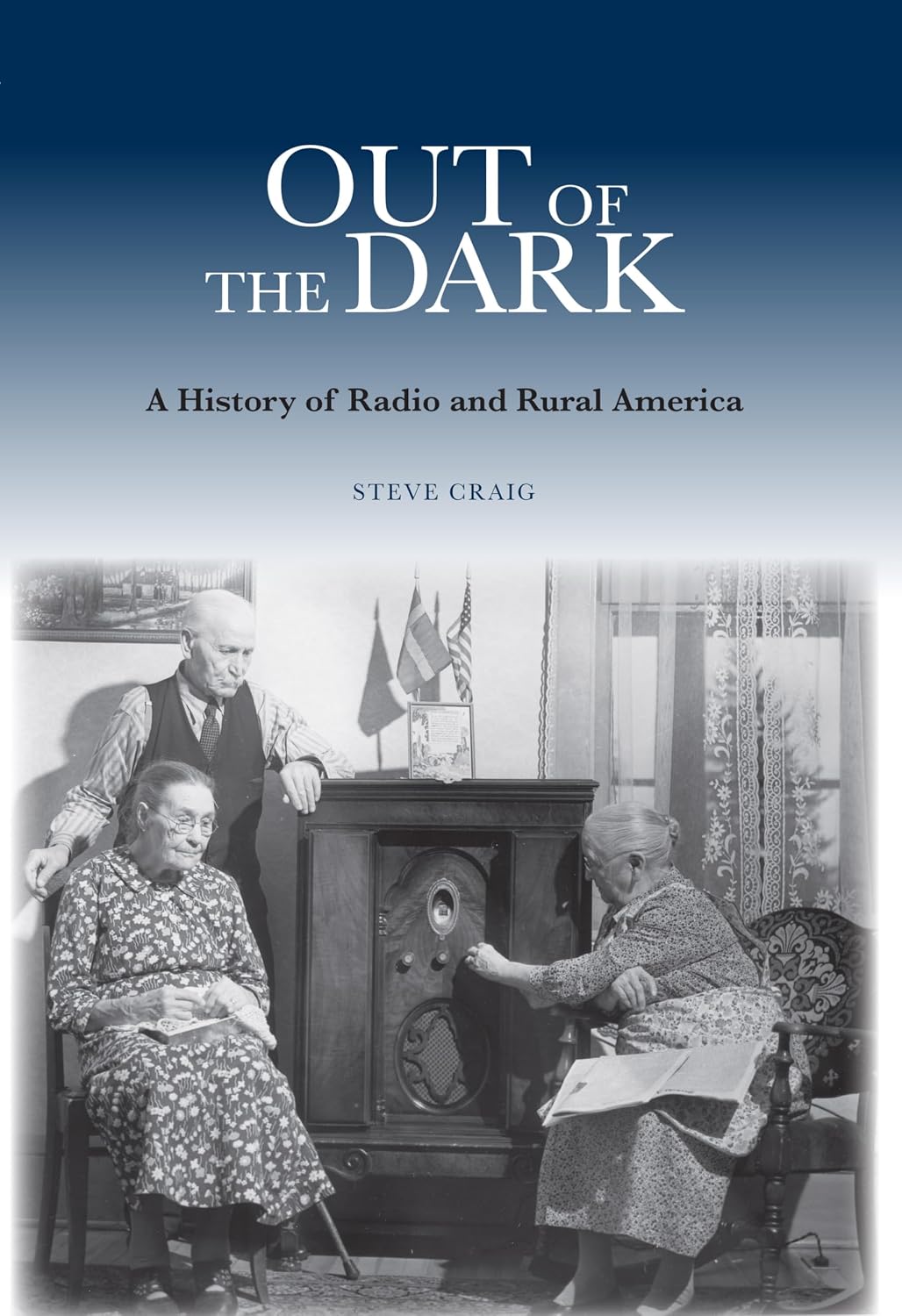 ler totalmente Out of the Dark: A History of Radio and Rural America (English Edition)
