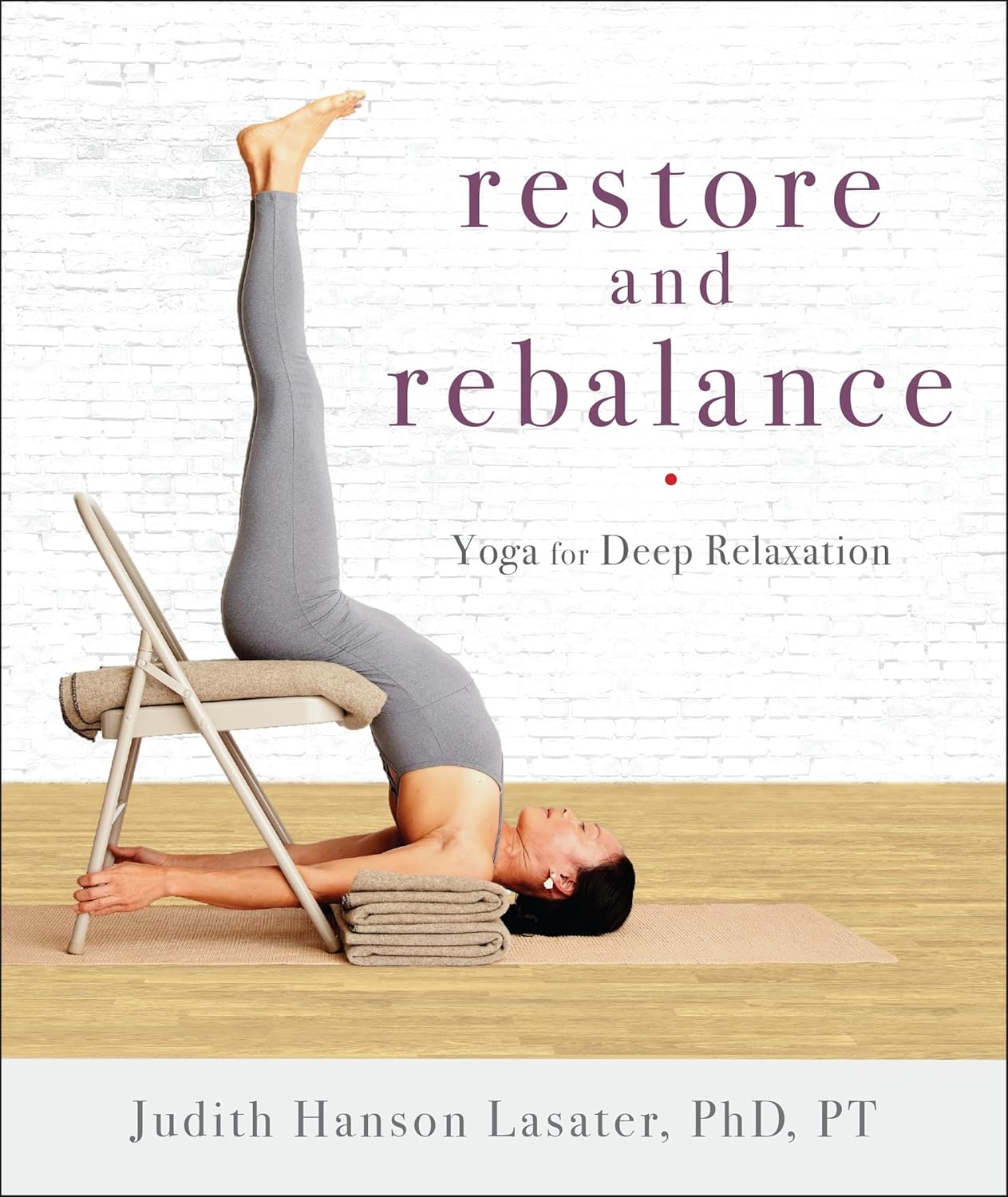Restore and Rebalance: Yoga for Deep Relaxation baixar livro de graça