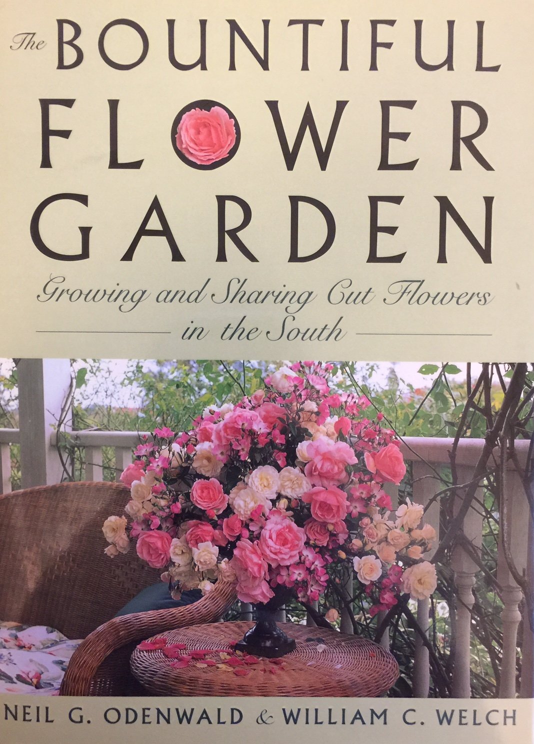 The Bountiful Flower Garden: Growing and Sharing Cut Flowers in the South baixar livro de graça