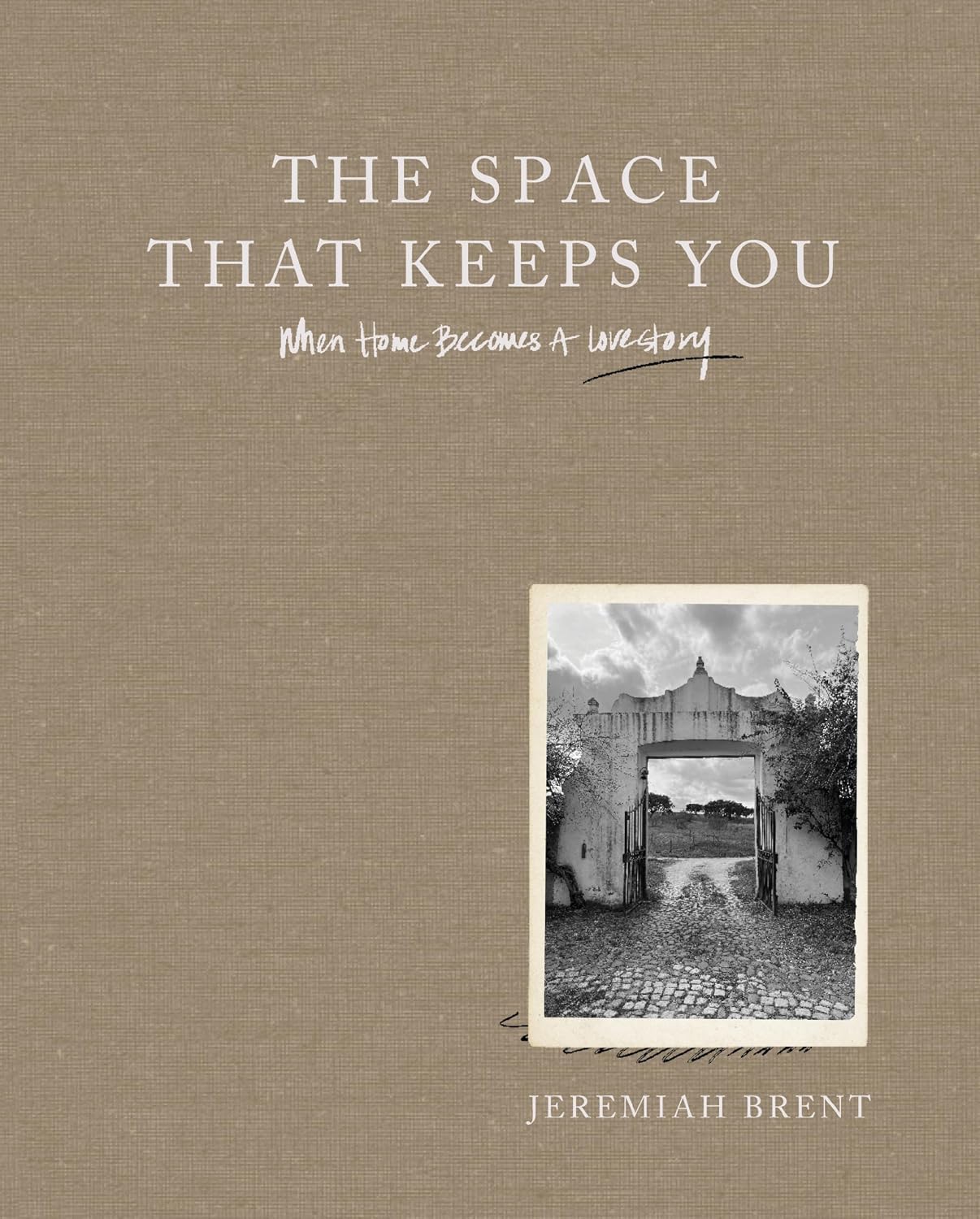 capítulo por capítulo baixar The Space That Keeps You: When Home Becomes a Love Story
