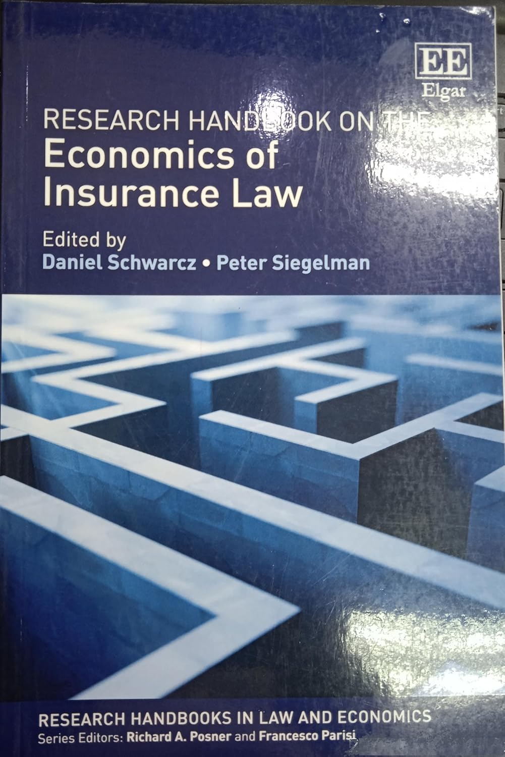 Research Handbook on the Economics of Insurance Law baixar o livro de graça