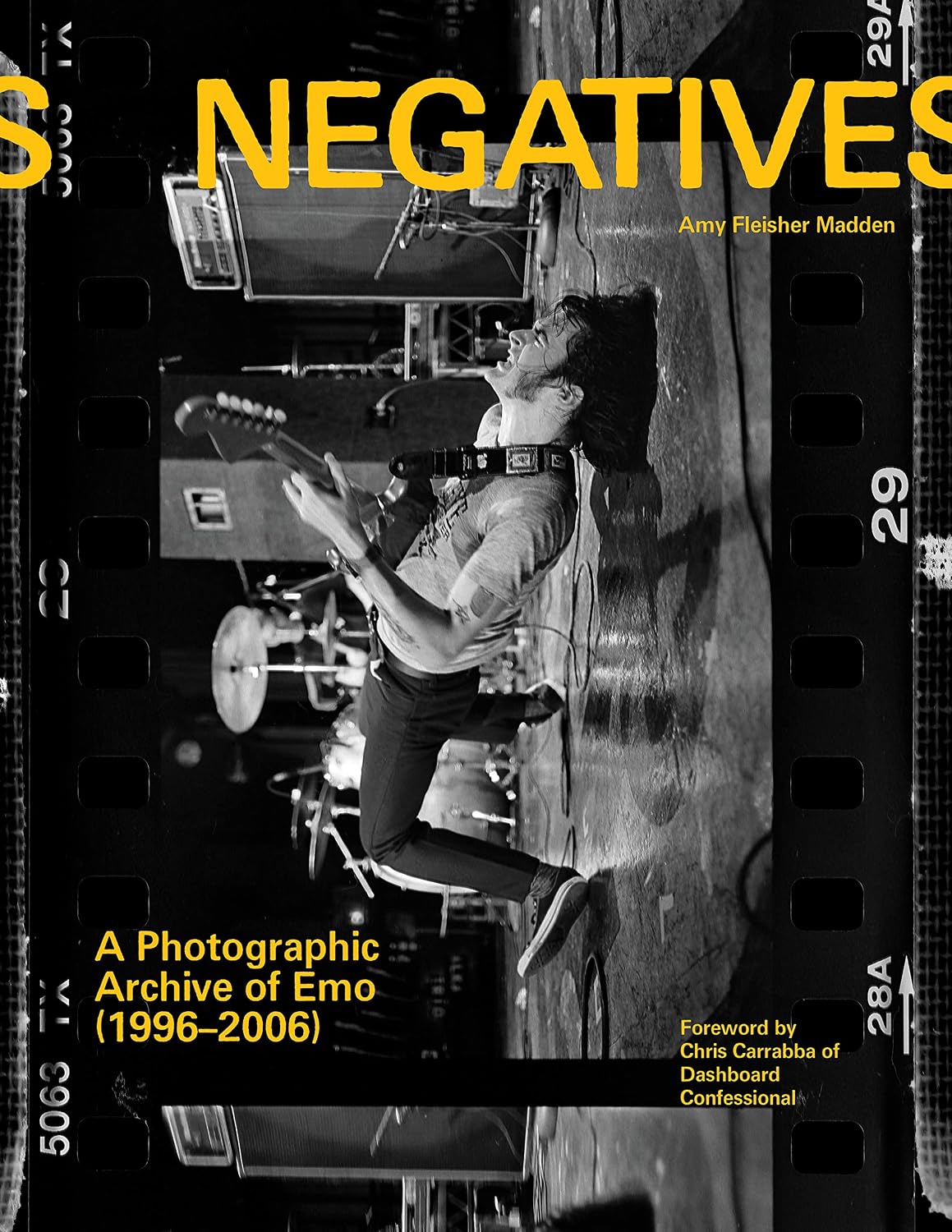 capítulo por capítulo baixar Negatives: A Photographic Archive of Emo (1996-2006)