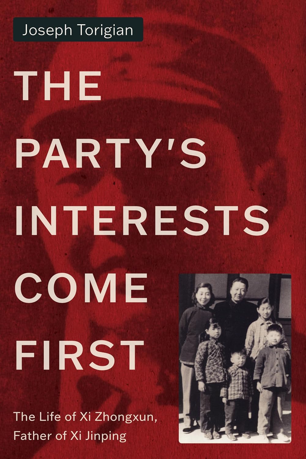 ler totalmente The Party's Interests Come First: The Life of XI Zhongxun, Father of XI Jinping