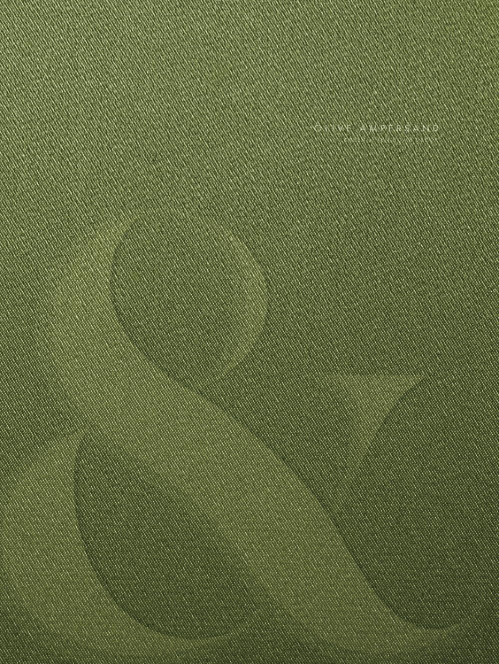 ler totalmente Olive Ampersand - Decor and Display Book for Coffee Tables | Linen Style Home Accent with Realistic Fabric Effect Hard Cover: Ideal for Decorative... | Minimal Internal Layout (Fabrics de Mode)