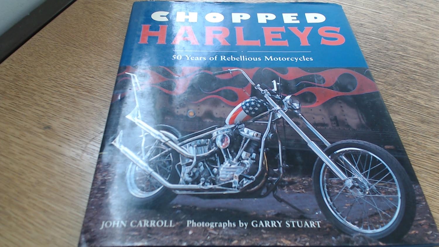 Chopped Harleys: 50 Years of Rebellious Motorcycles baixar o livro de graça