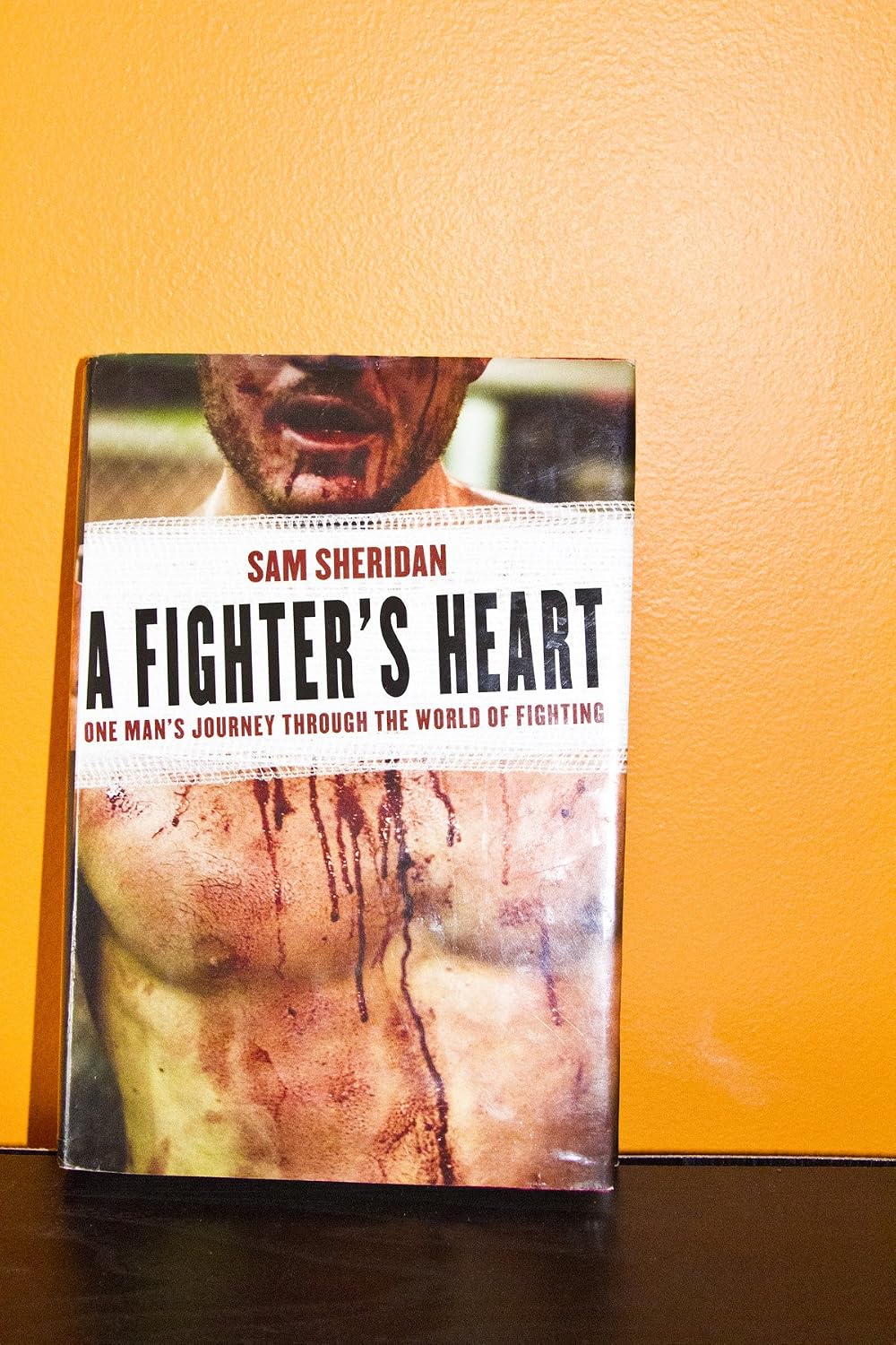 A Fighter's Heart: One Man's Journey Through the World of Fighting