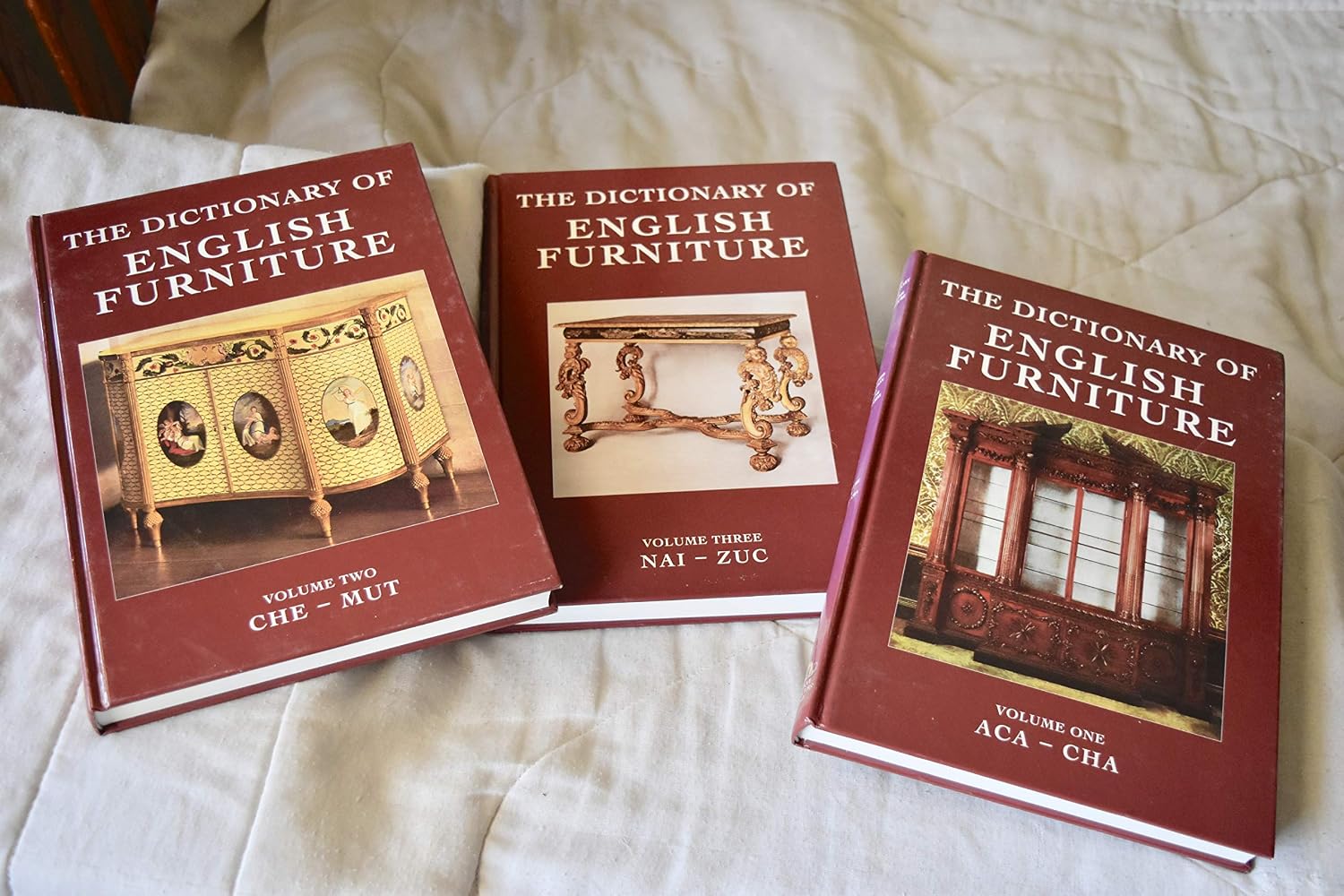 Dictionary of English Furniture lam Vol I, II, & III baixar o livro de graça