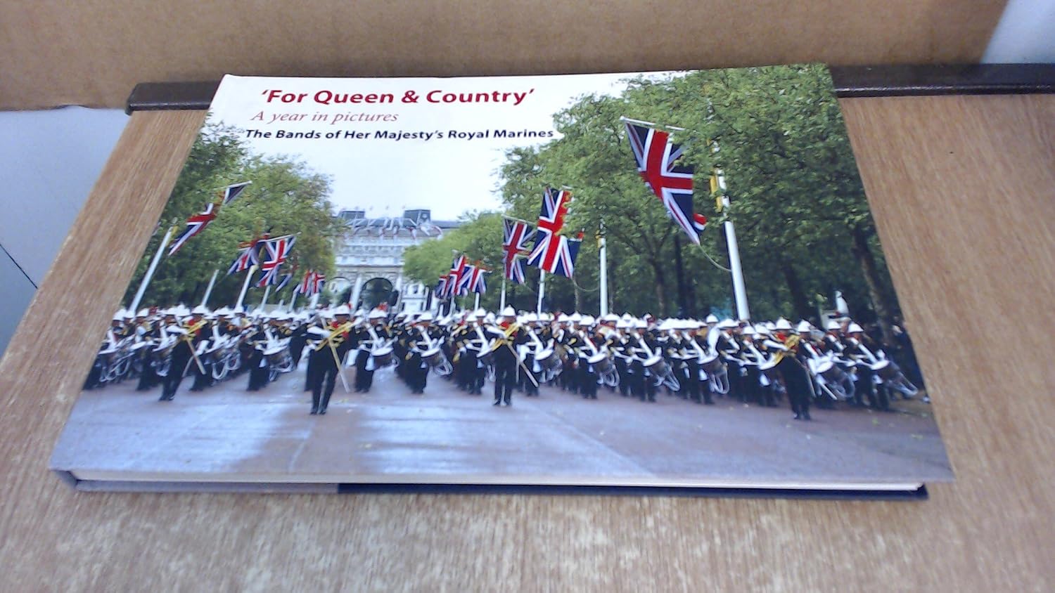 capítulo por capítulo baixar For Queen & Country, the Bands of Her Majesty's Royal Marines: 2012 - a Year in Pictures