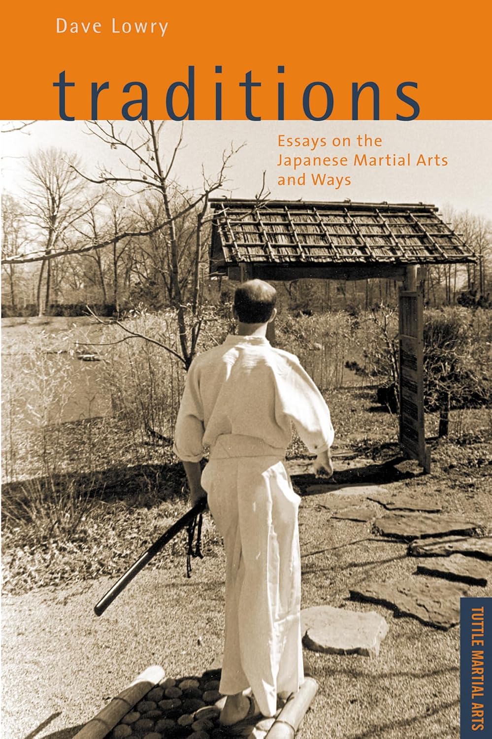 ler totalmente Traditions, Essays on the Japanese Martial Arts and Ways: Tuttle Martial Arts