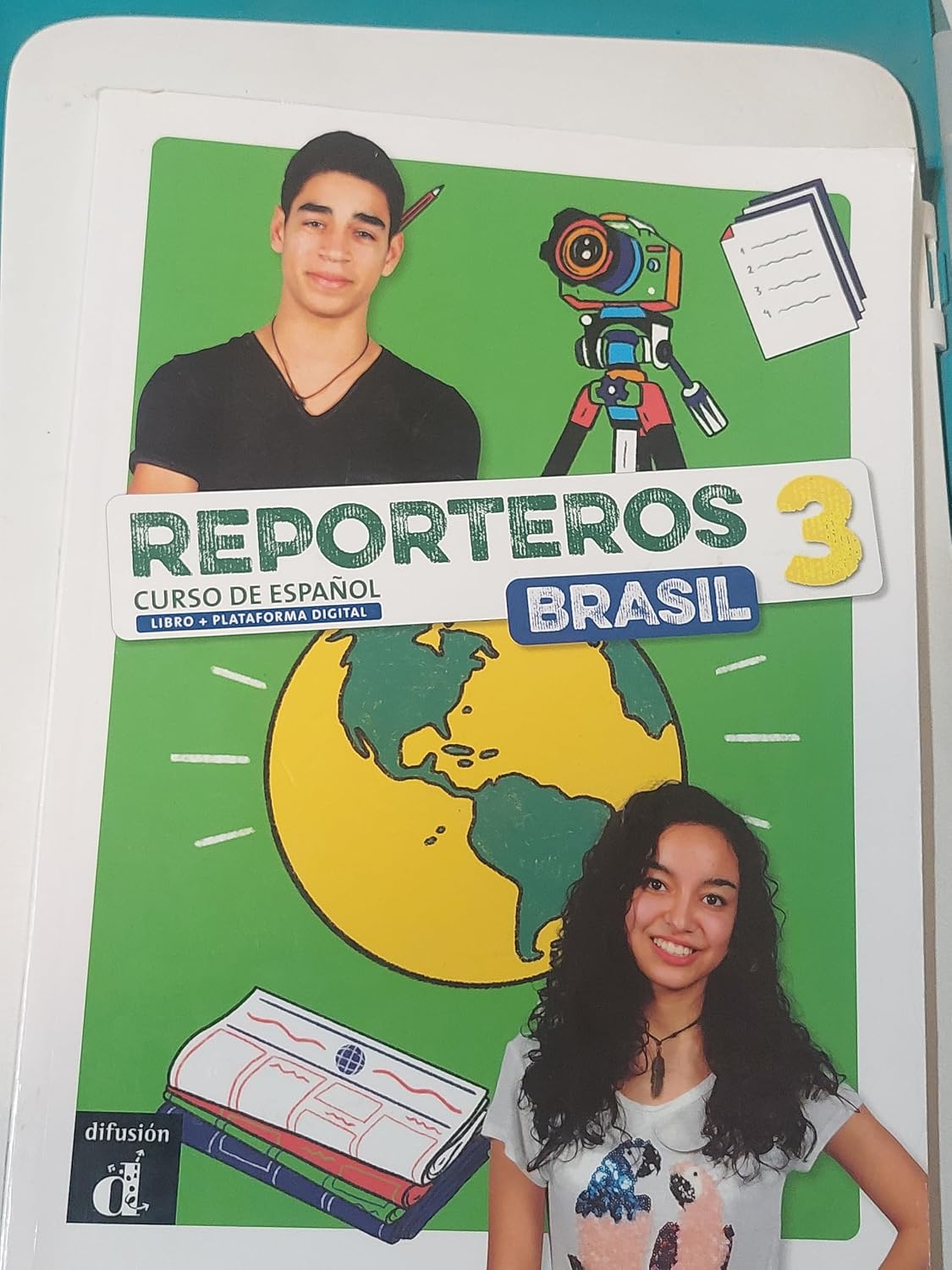 ler totalmente Reporteros Brasil - Libro del alumno 3