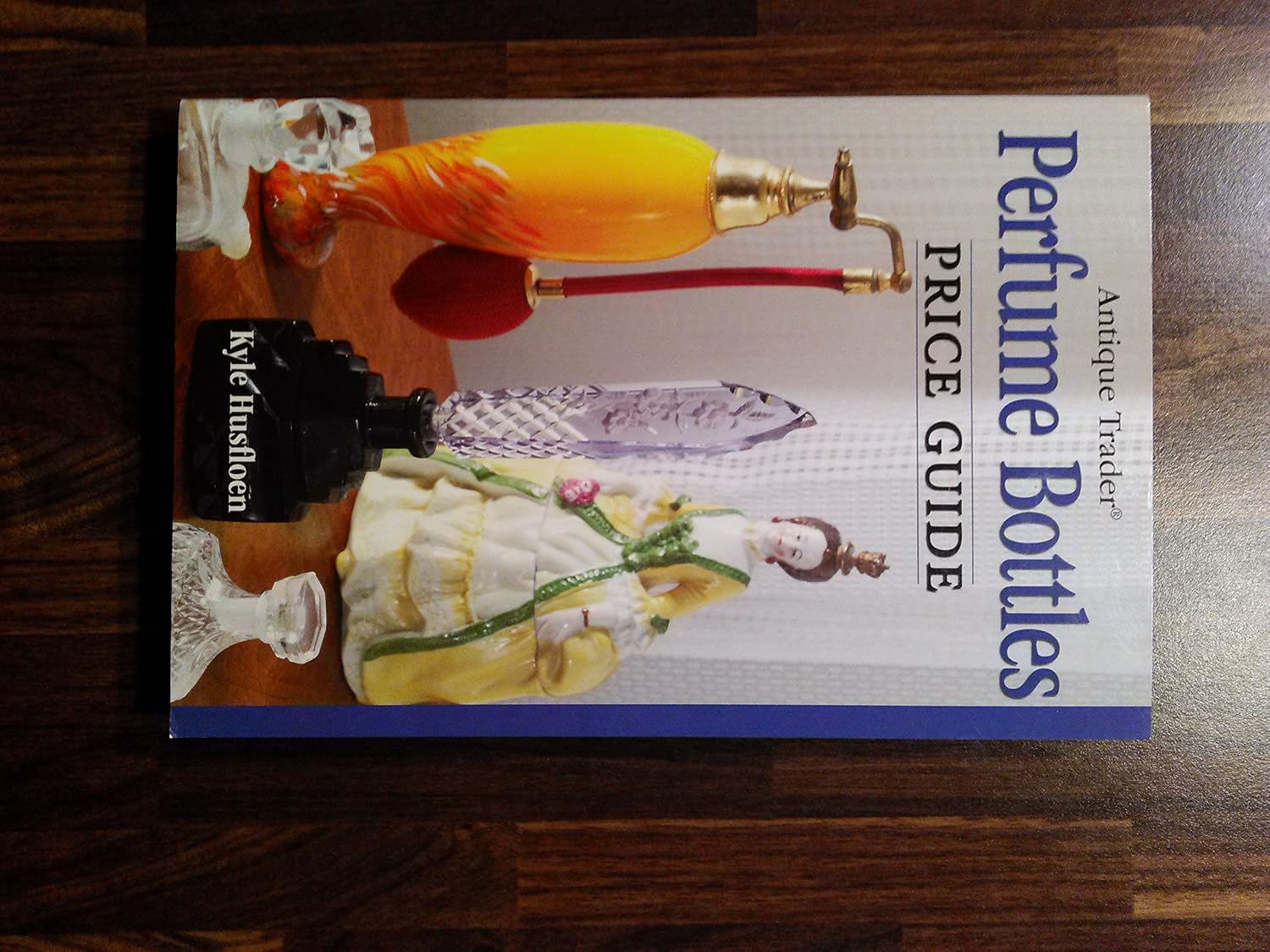 ler totalmente Antique Trader Perfume Bottles Price Guide