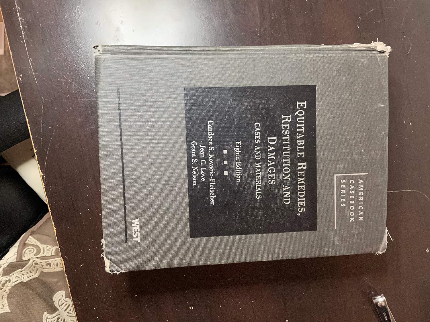 Equitable Remedies, Restitution and Damages: Cases and Materials baixar o livro de graça