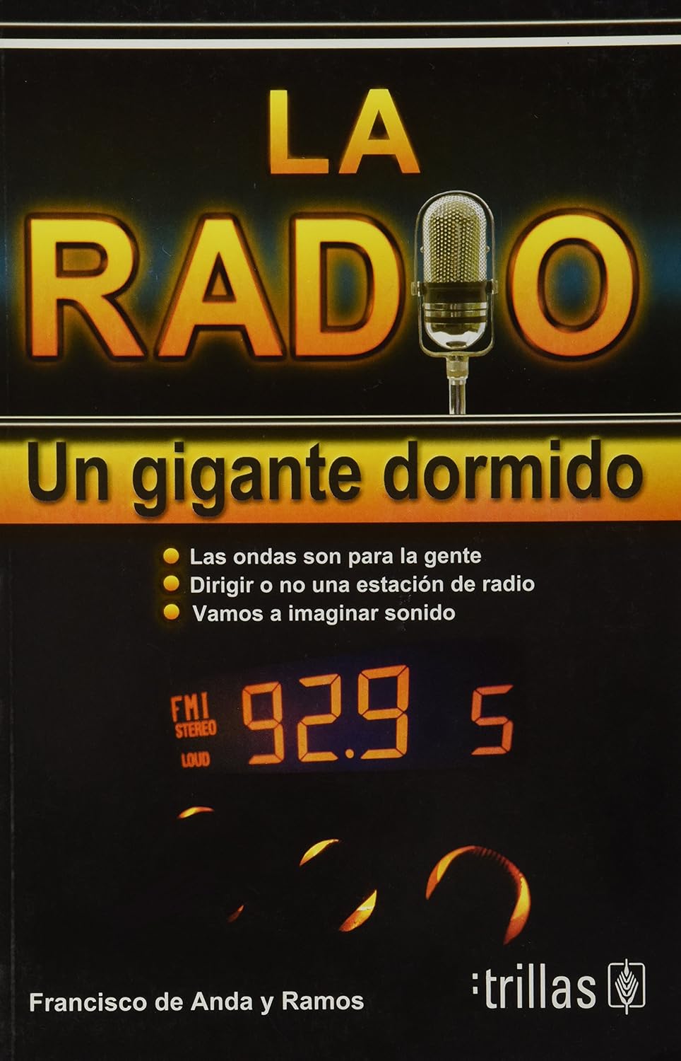 La radio / The radio: Un Gigante Dormido / a Sleeping Giant baixar o livro de graça
