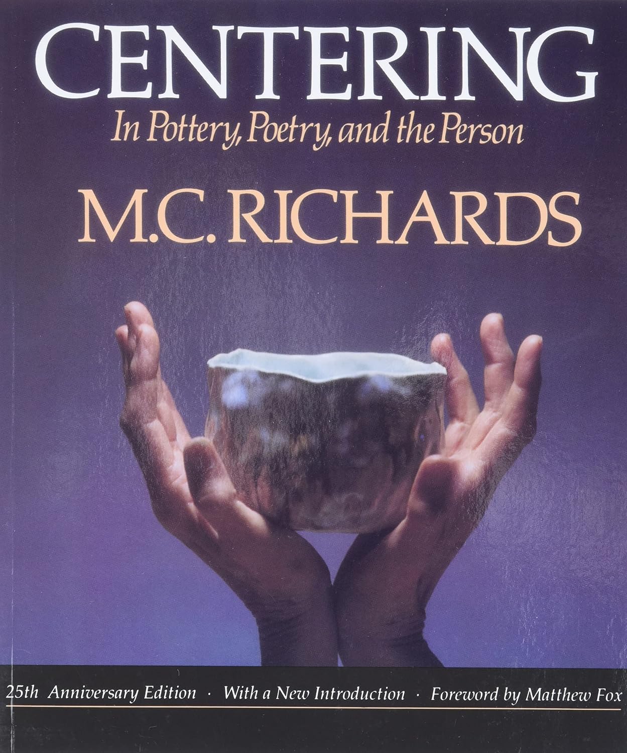 Centering in Pottery, Poetry, and the Person baixar o livro de graça