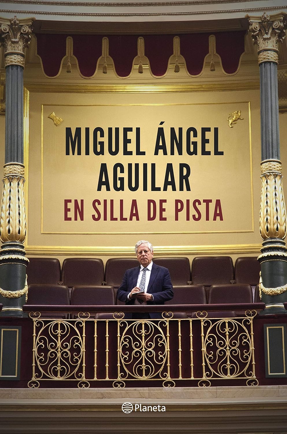 En silla de pista: Álbum de momentos vividos en primera línea