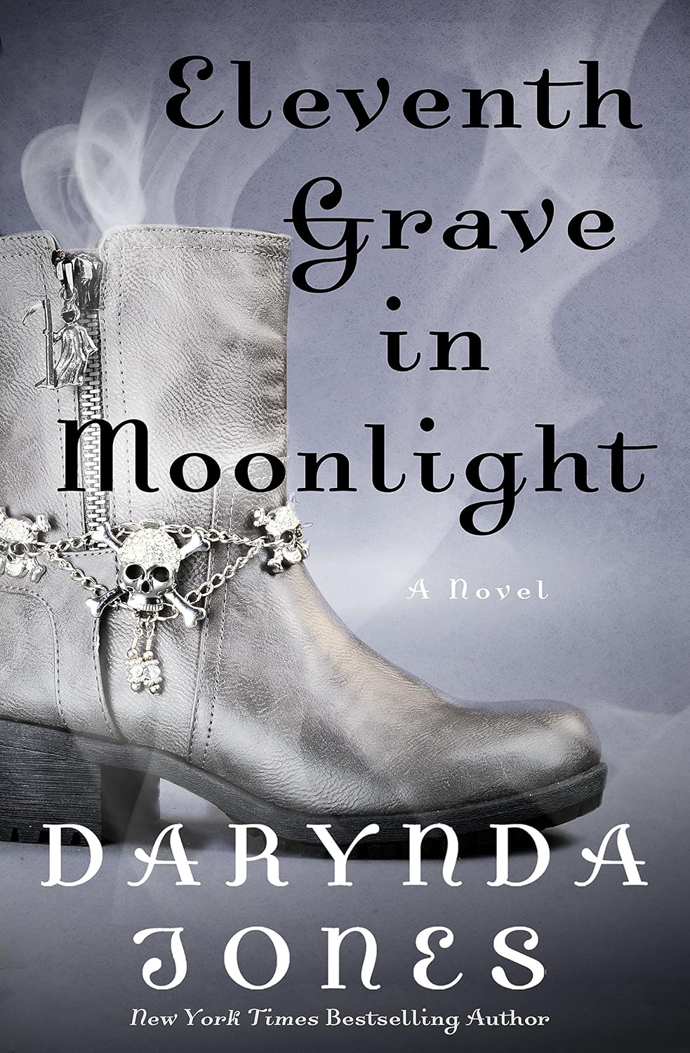ler totalmente Eleventh Grave in Moonlight: A Novel (Charley Davidson Series Book 11) (English Edition)