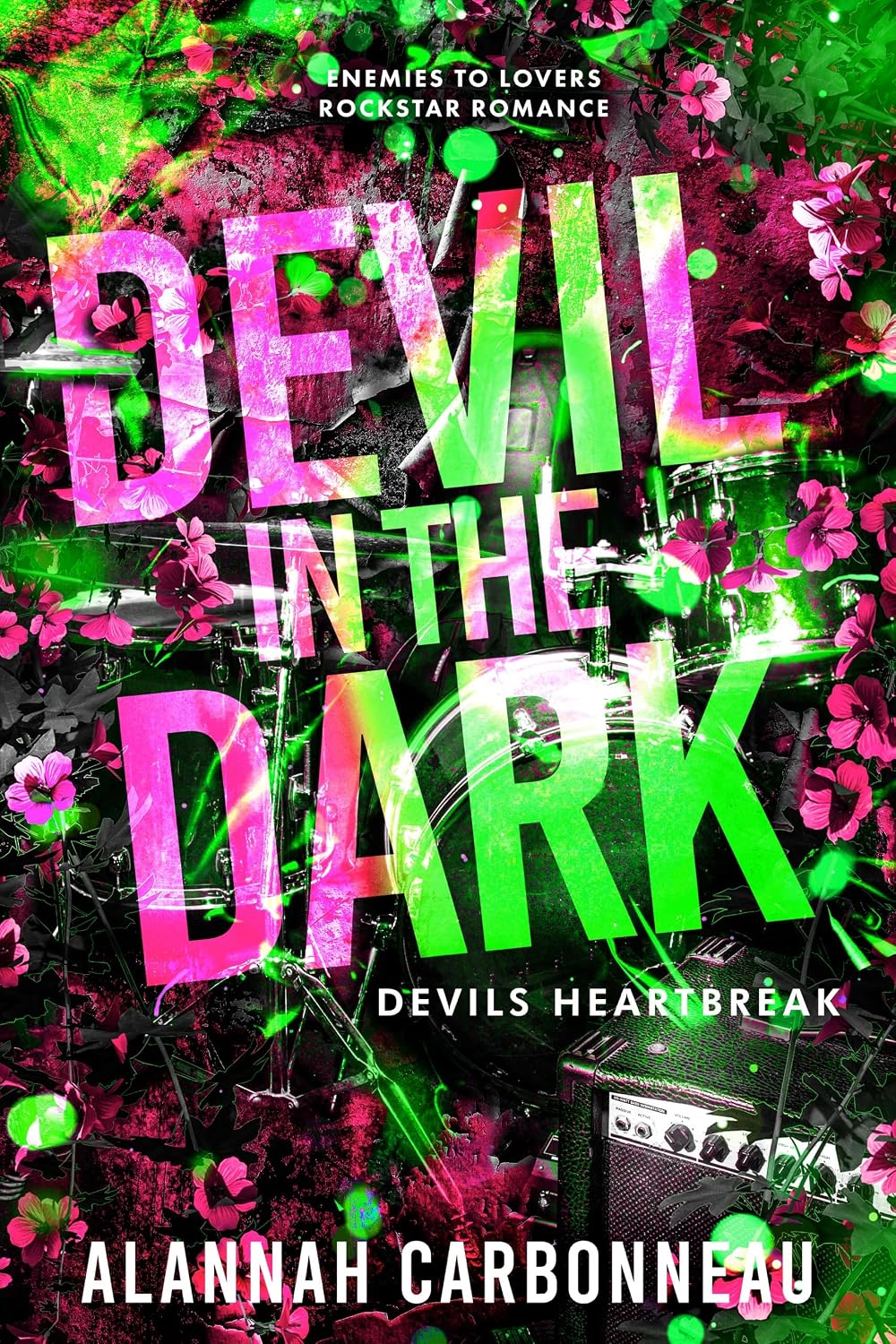 Devil in the Dark: Devils Heartbreak - An Enemies to Lovers Rockstar Romance (English Edition) baixar o livro de graça