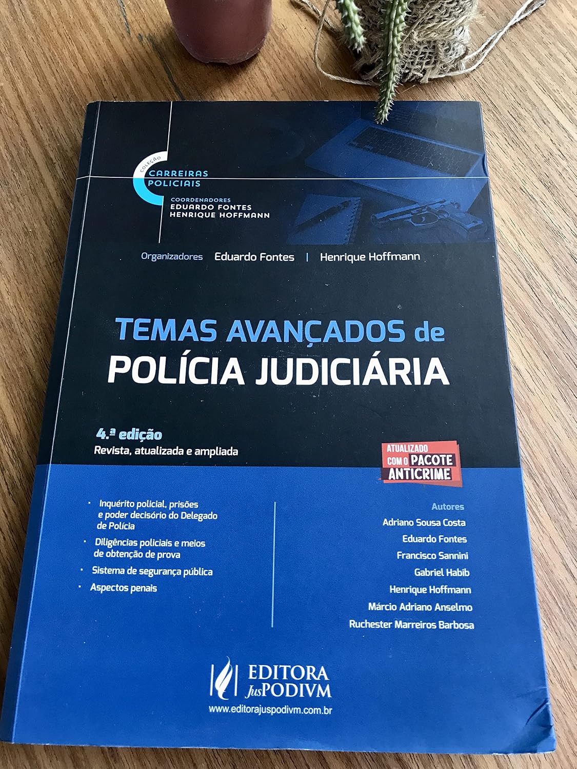 Carreiras Policiais - Temas Avançados de Polícia Judiciária - 4ª Edição (2020) baixar o livro de graça
