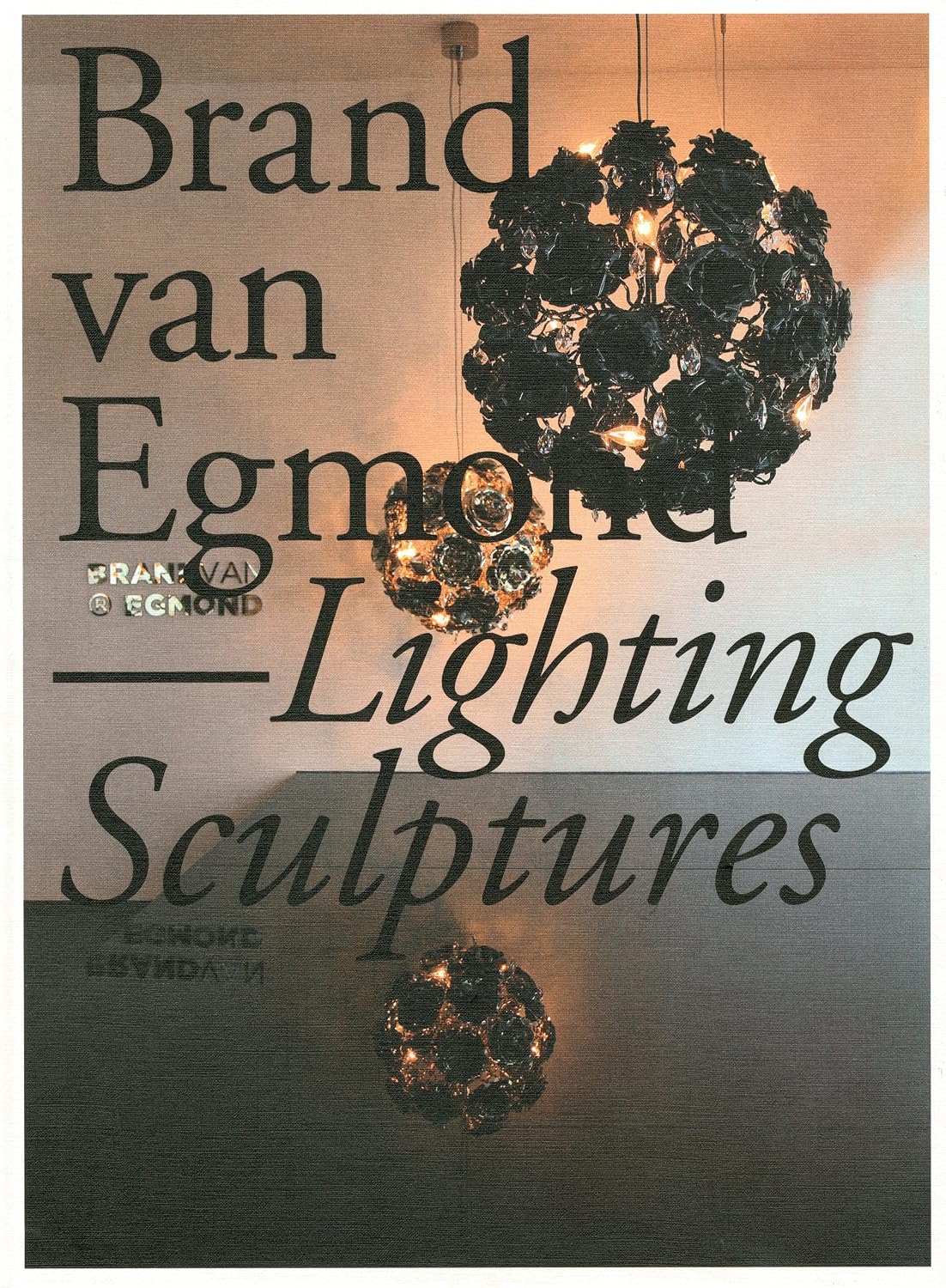 capítulo por capítulo baixar Lighting Sculptures